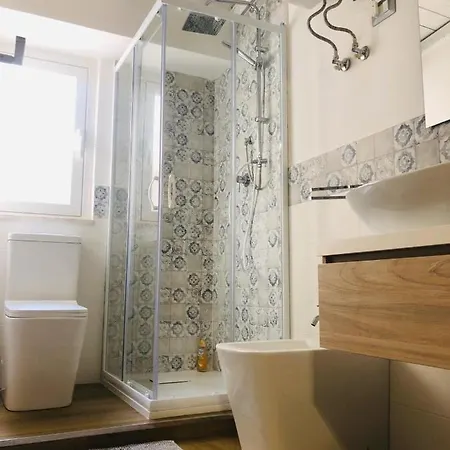 Luxury Allegra's Apartment