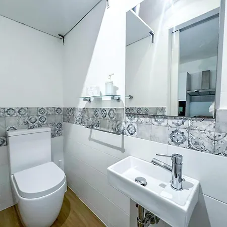 Luxury Allegra's Syracuse
