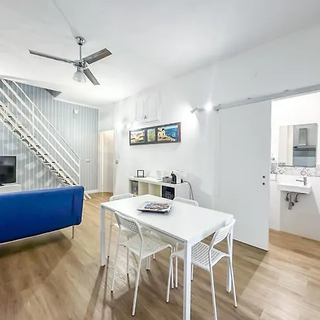 Luxury Allegra's Apartment